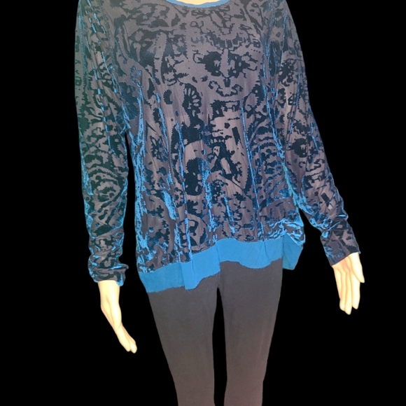 Simply Vera sheer shirt size L. - Picture 2 of 7